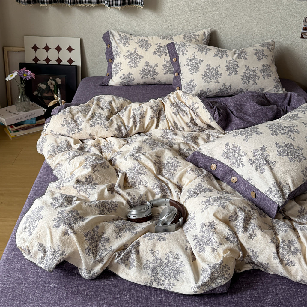 Purple Floral Duvet Cover Set – Cream Bedding with Button Details & Pillowcases