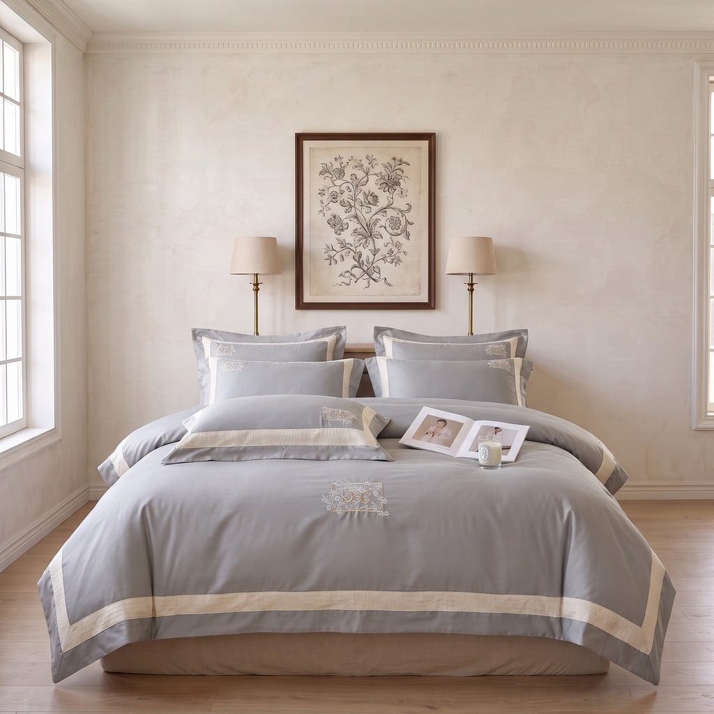 Light Gray Embroidered Duvet Cover Set – Cream Piping Bedding with Pillowcases