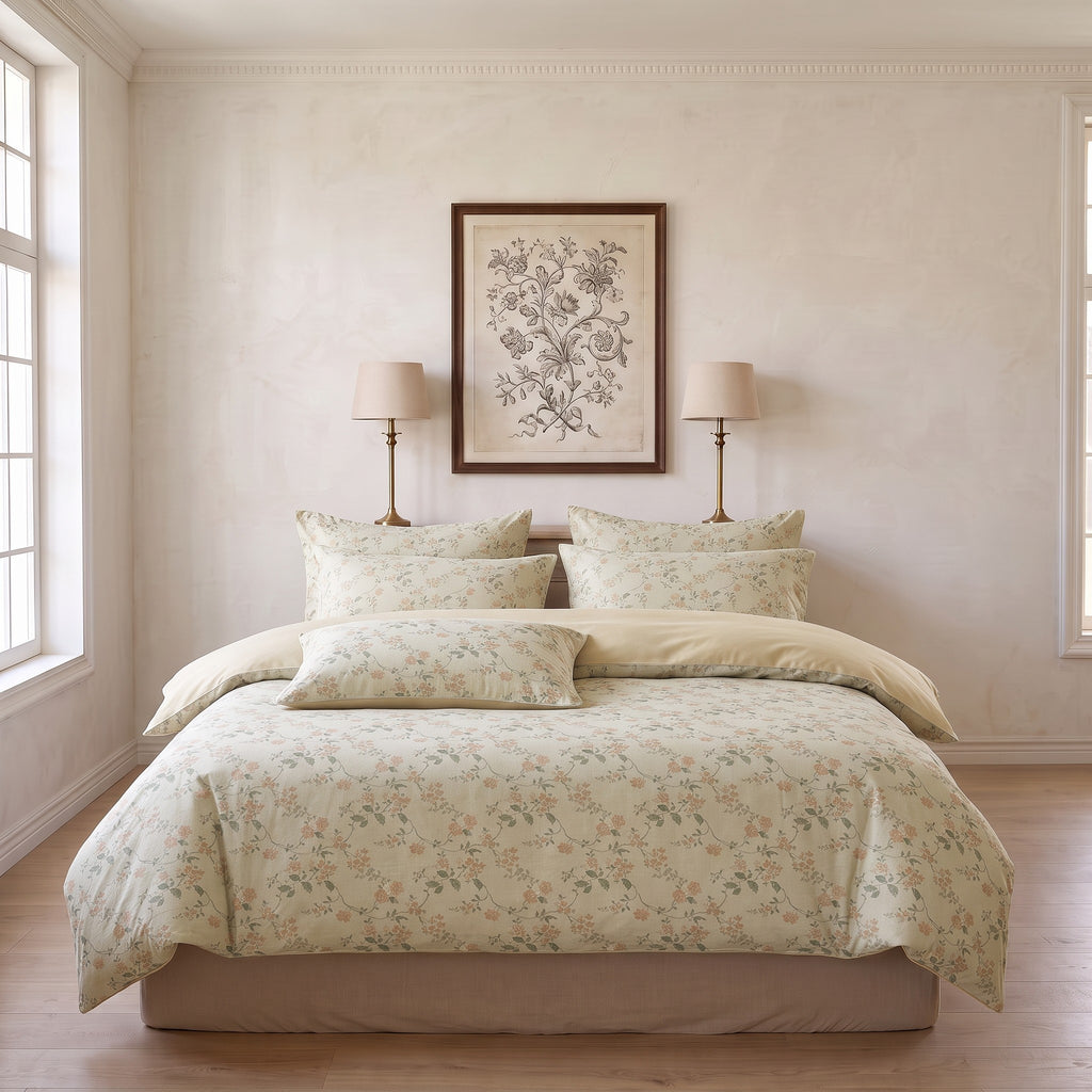 Green Floral Duvet Cover Set – Beige Cottage Bedding with Pillowcases & Bed Skirt