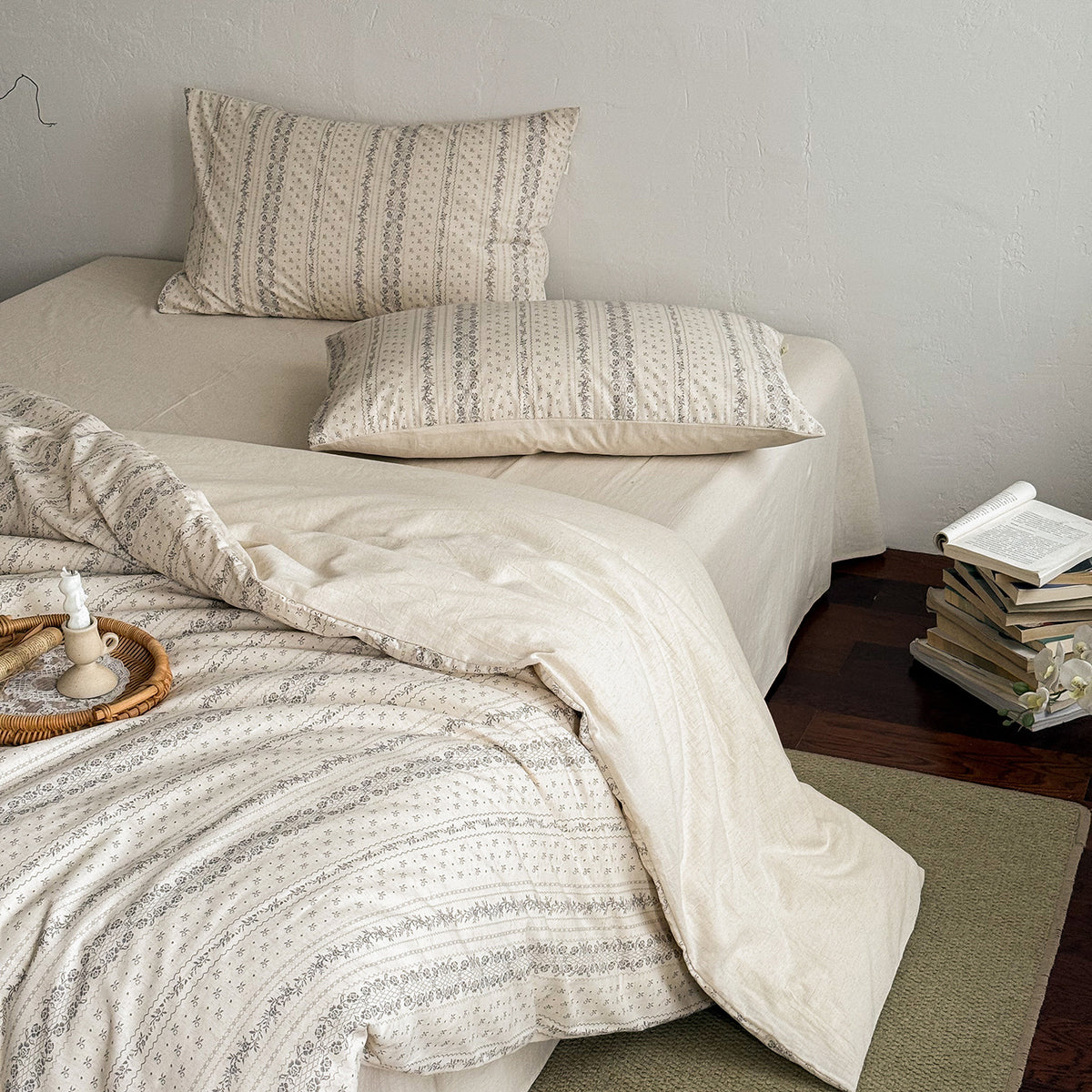 Cream White Stripe Duvet Cover Set – Light Gray Fresh Bedding with Pillowcases